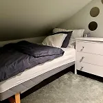 Charming Near The Woods With Parking Apartament