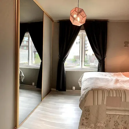 Apartment Charming Near The Woods With Parking